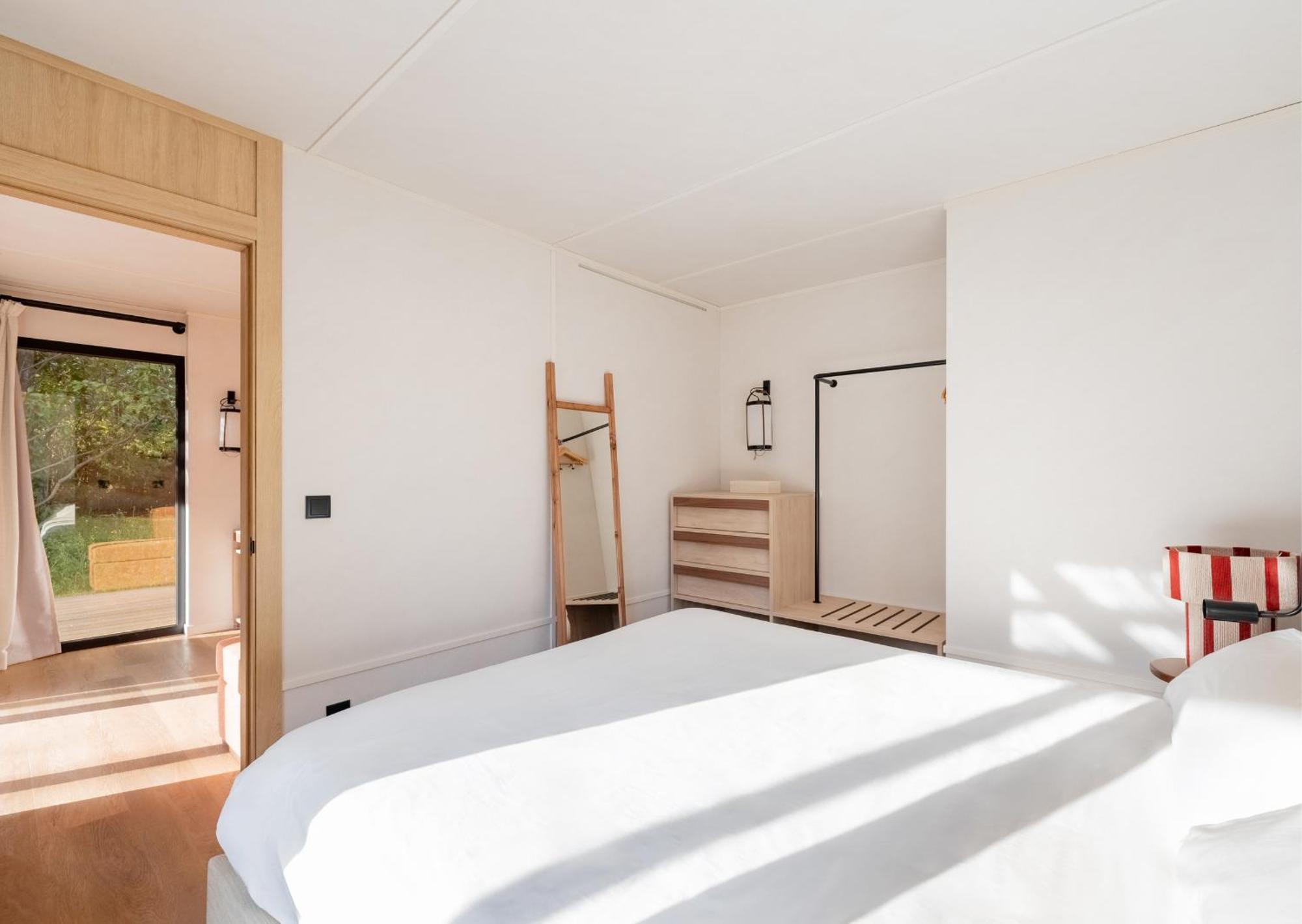 Premium One-Bedroom Bungalow Panoramic View